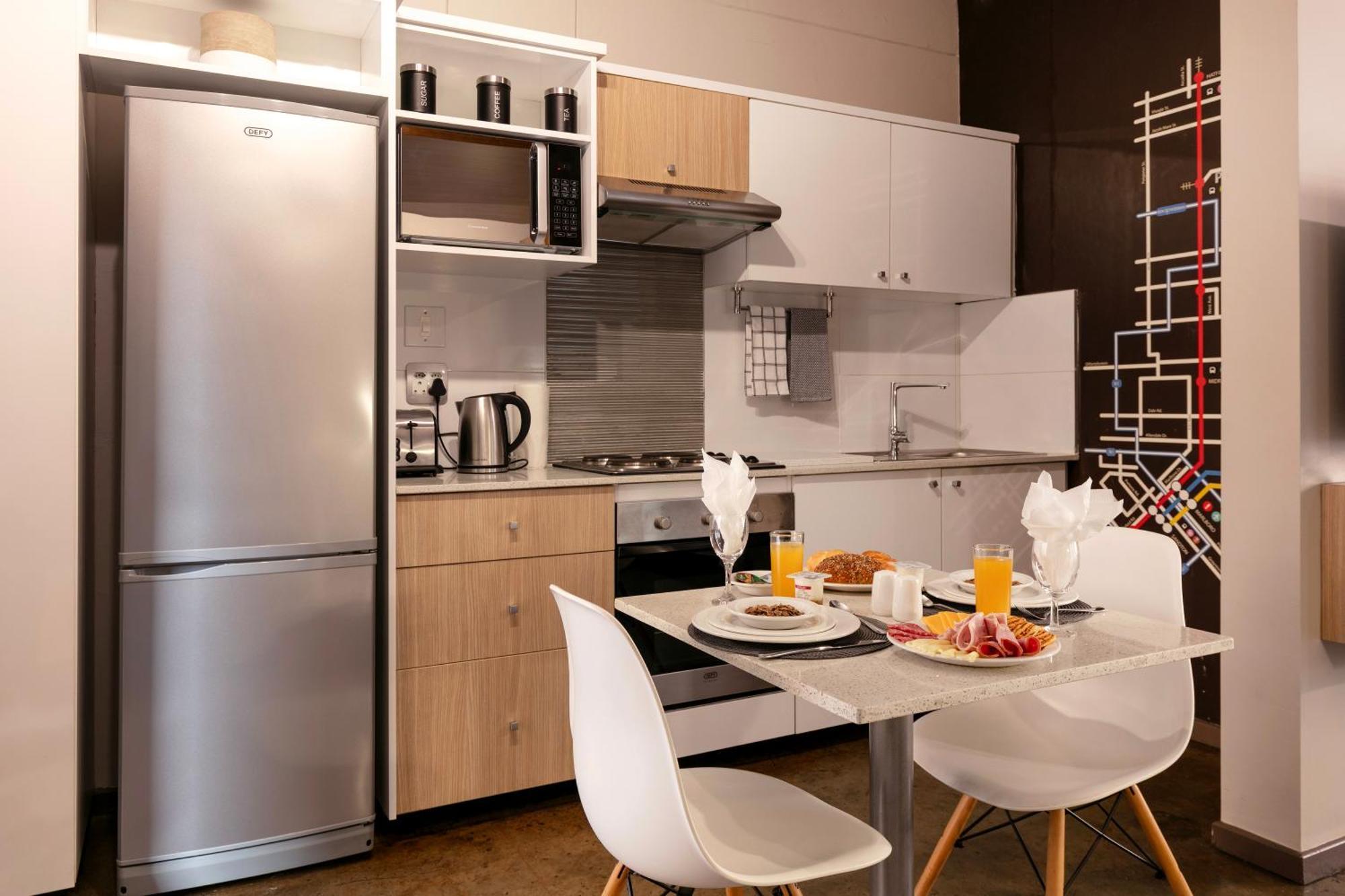Akanani Apartments Pretoria-Noord Buitenkant foto